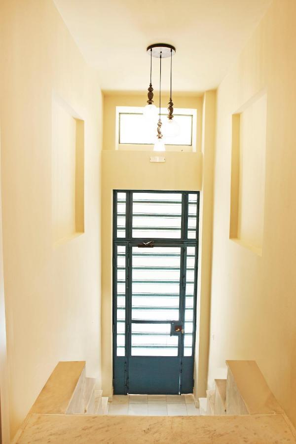 Lovely 1St Fl. Apt, With Balcony In Pagrati 아테네 외부 사진